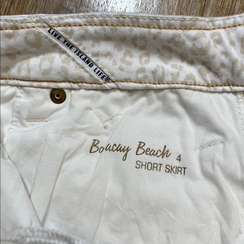 Tommy Bahama Short Skirt Coconut Size 4 Animal Print Cream Stretch Mini EUC - Picture 9 of 13
